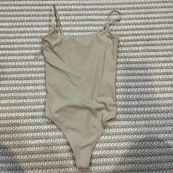 House of Harlow Ribbed Thong Bodysuit - Picture 1 of 3